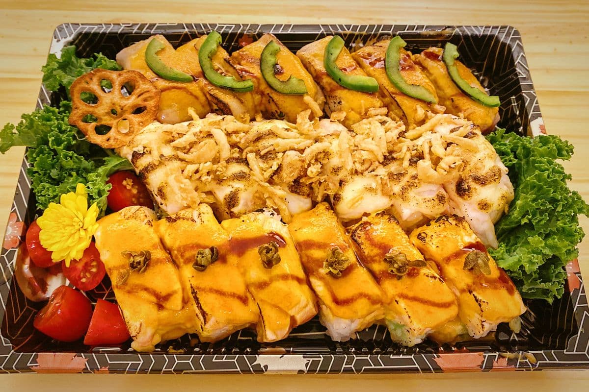 Aburi Pressed Trio (18 pcs)