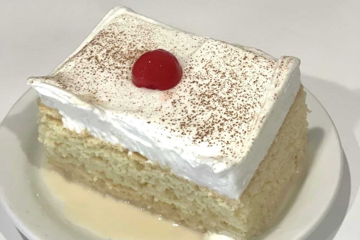 Tres Leches / Milk Cake