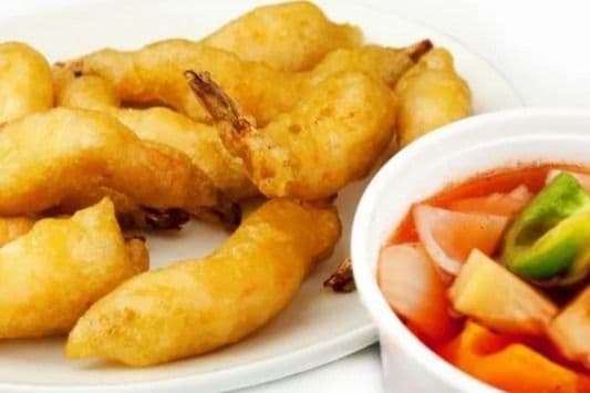 55. Deep-Fried Prawn with Sweet-and-Sour Sauce (14 pcs)