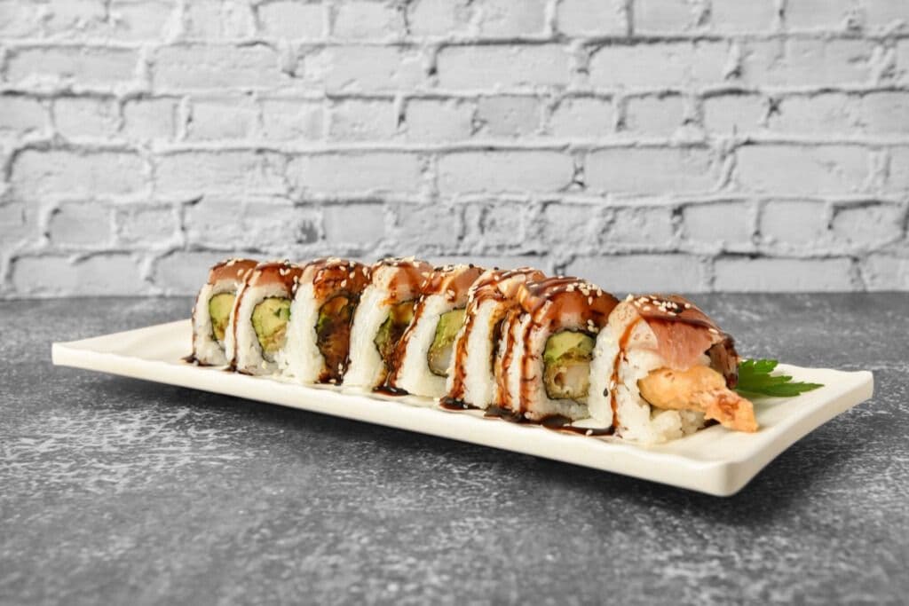 M23. BC Dragon Roll (8 pcs)