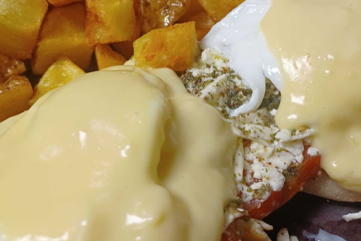 Mediterranean Benedict