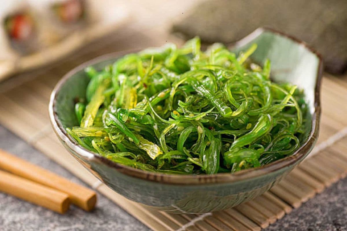 SL4. Wakame Salad