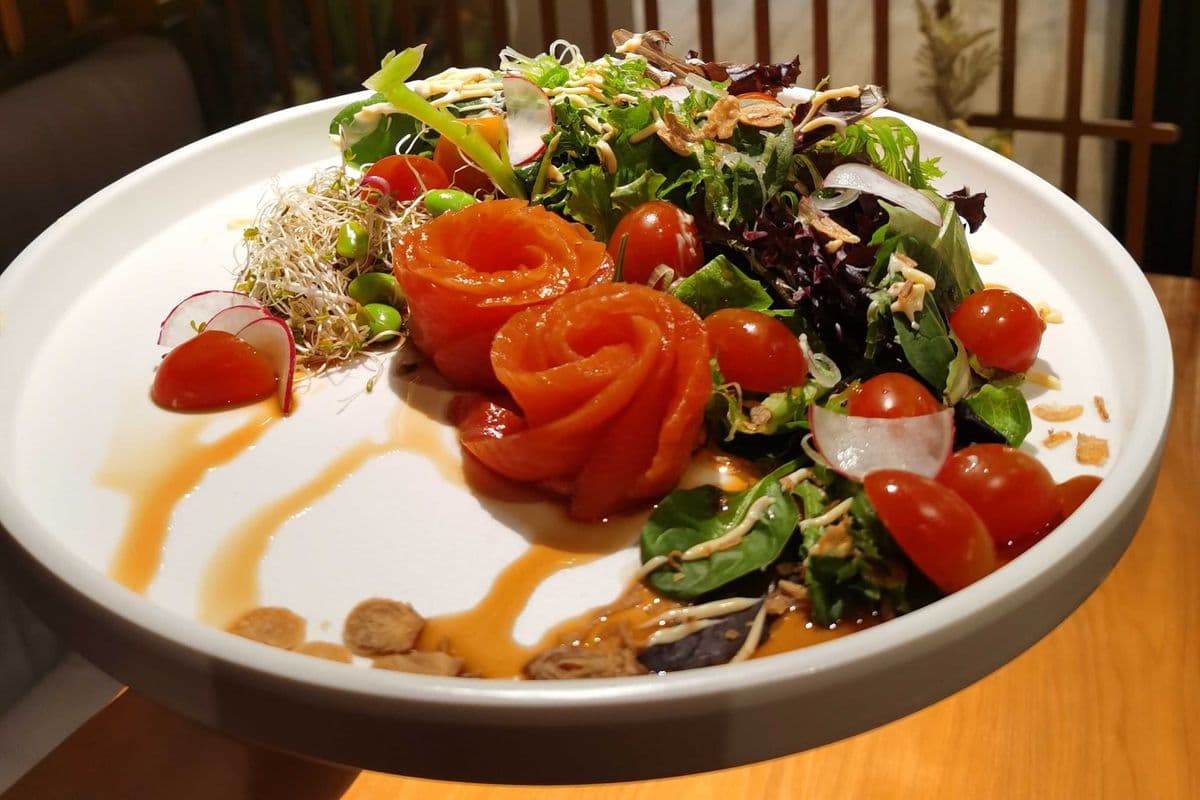 Smoked Salmon Salad