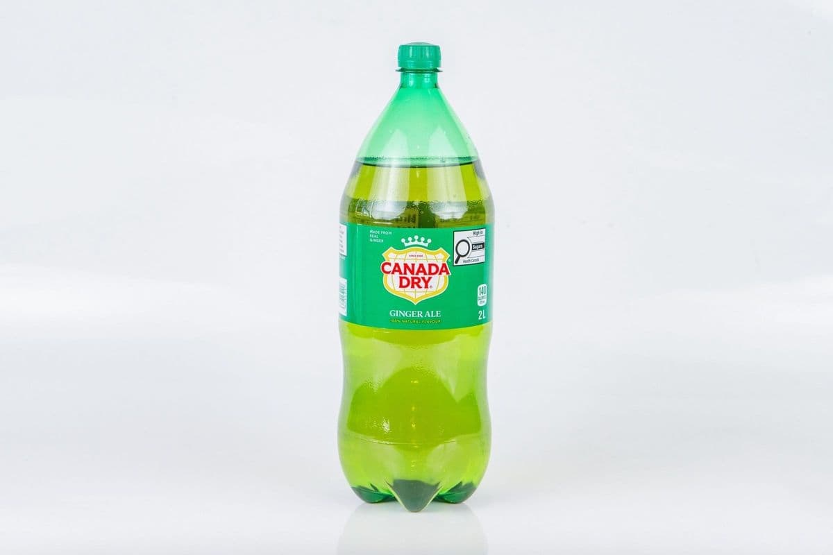 Canada Dry Ginger Ale (2L)