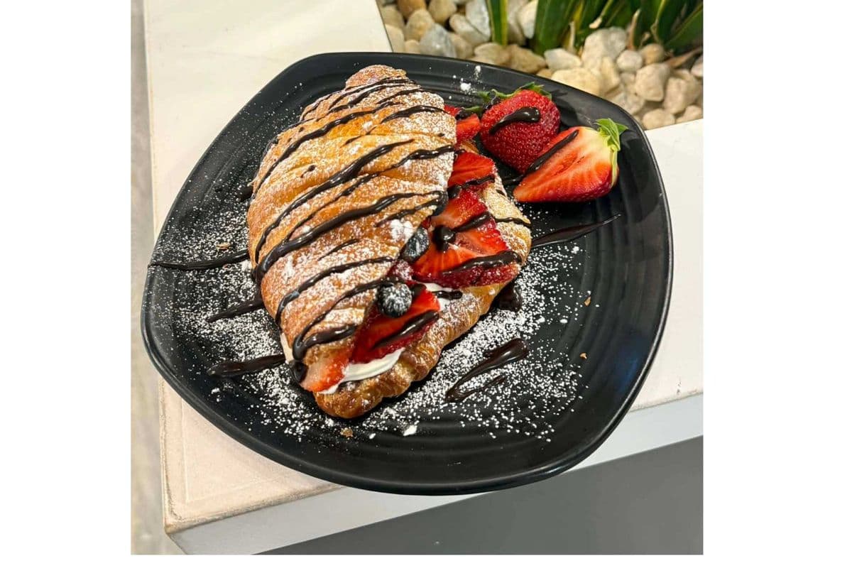 Choco Berrries Croissant