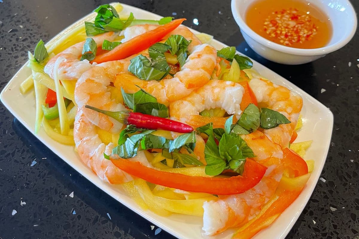 Shrimp Mango Salad