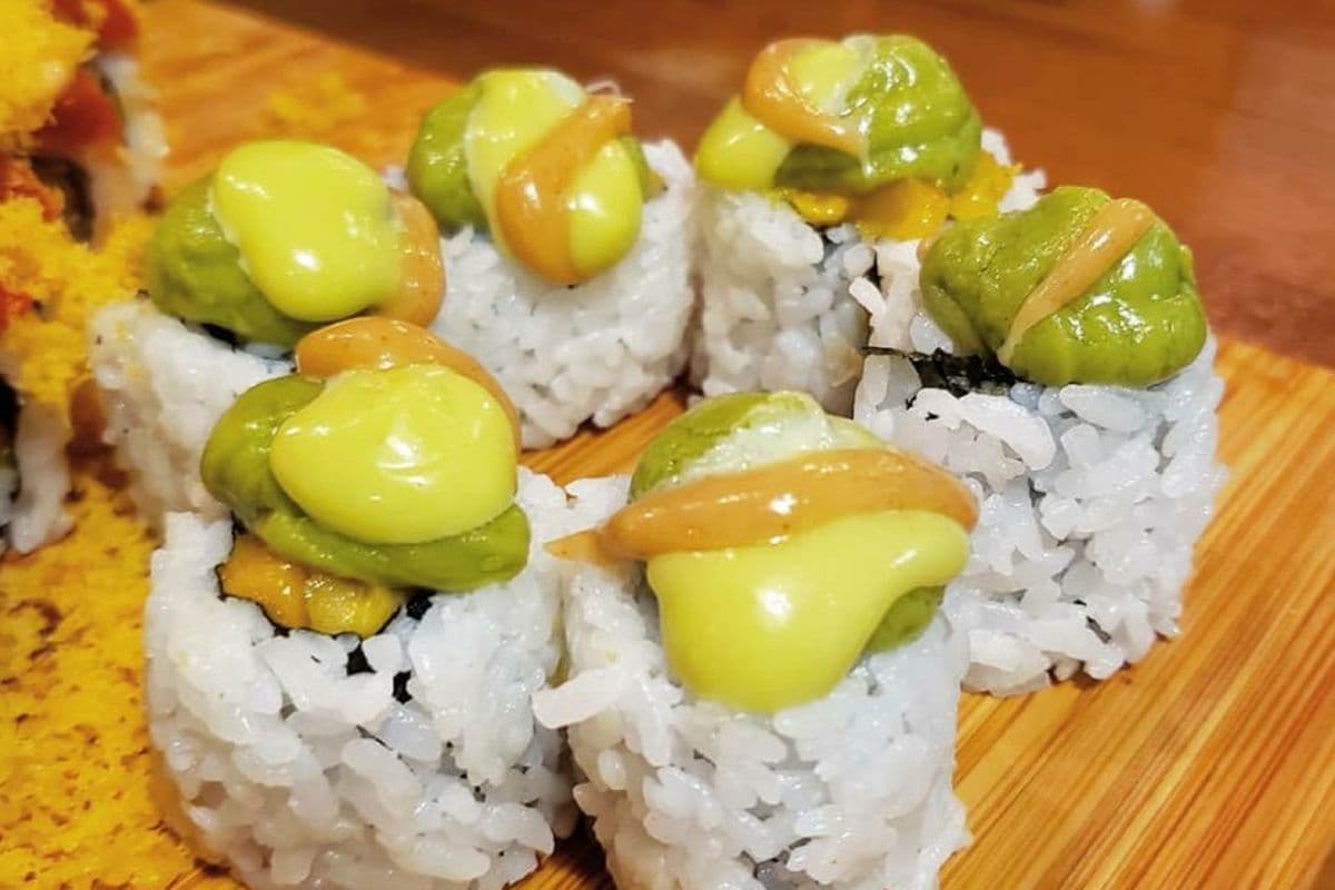 Mango Scallop Oshi