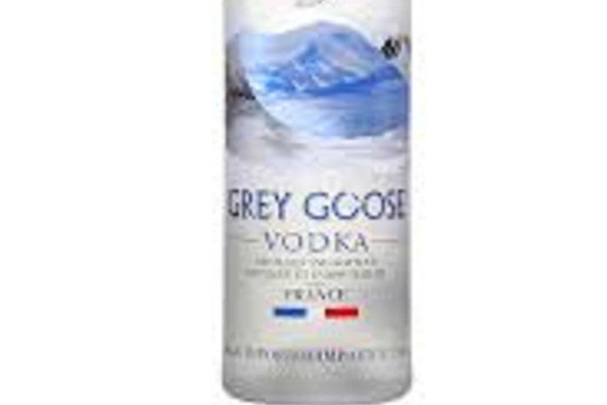 GREY GOOSE VODKA (750 ML) (1 x 750 ml)
