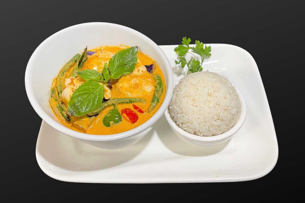 162. Curry Chicken