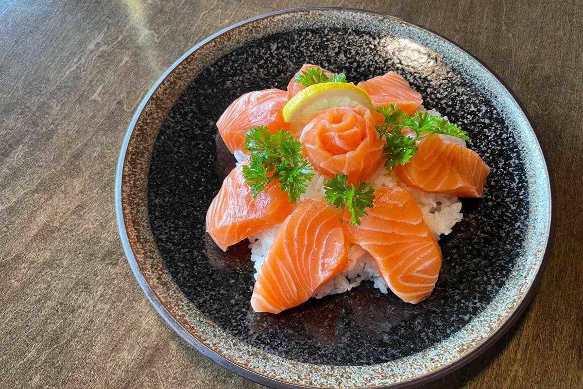 Salmon Donburi