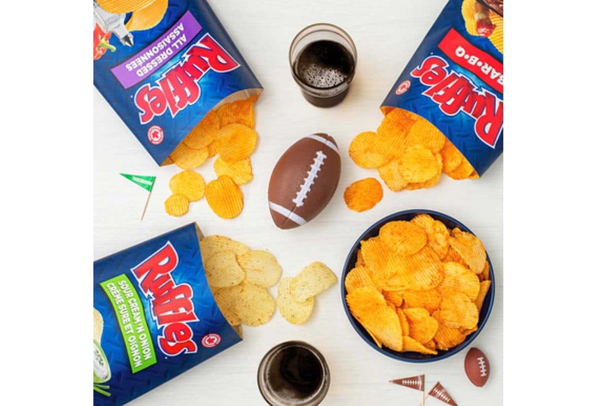 CHIPS 60G- LAYS,RUFFLES AND DORITOS (60G)