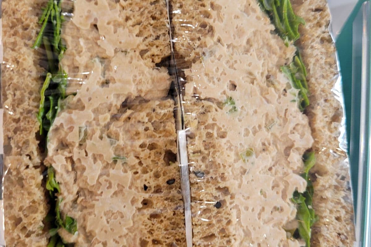 Tuna sandwich