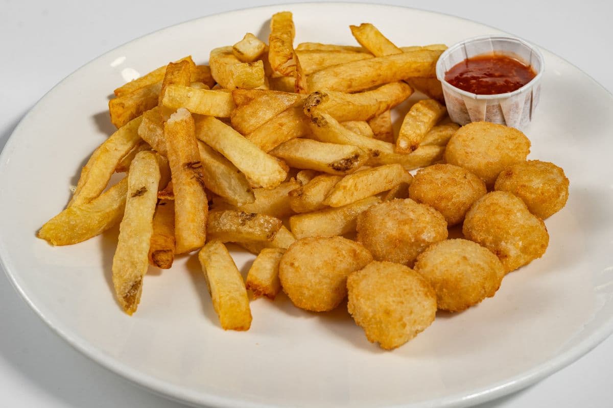 Breaded Scallops (8 pcs) and Chips