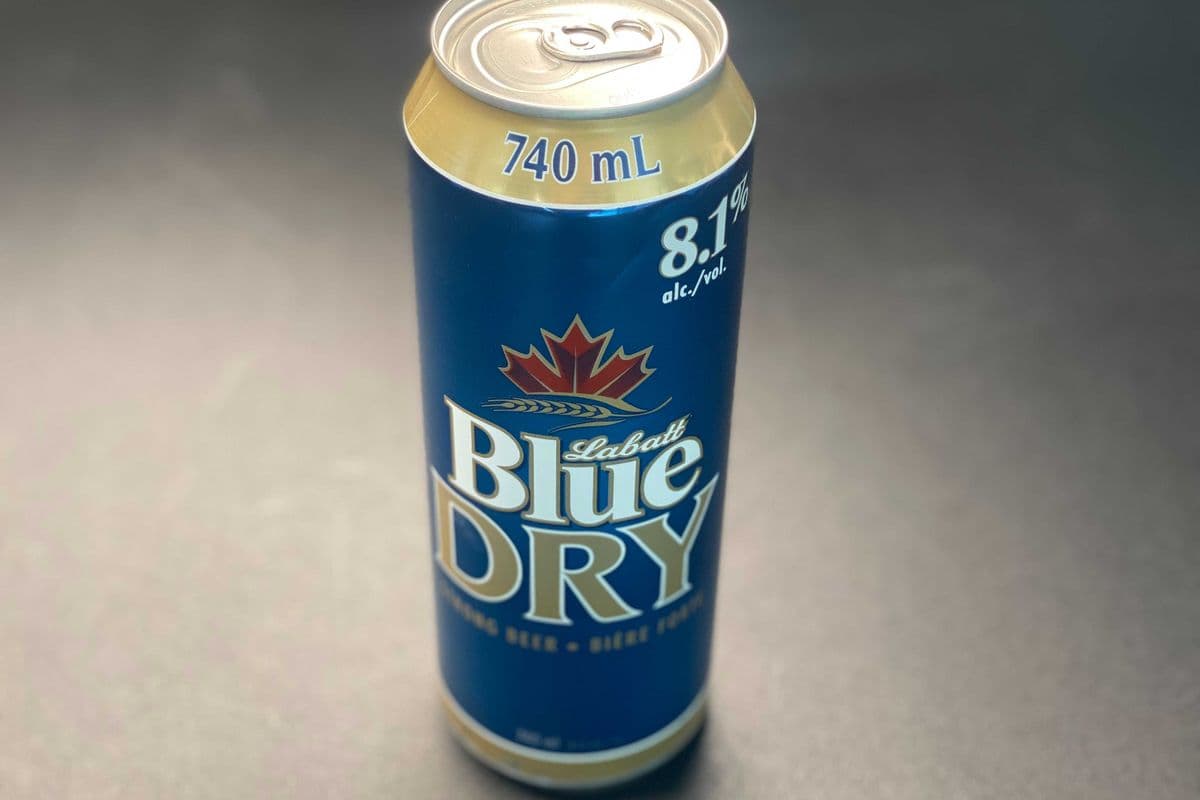 Labatt Blue Dry (1 x 740 ml)