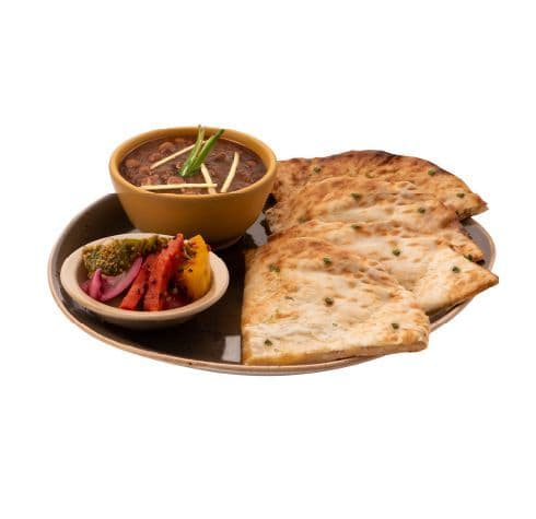 Amritsari Kulcha Chana
