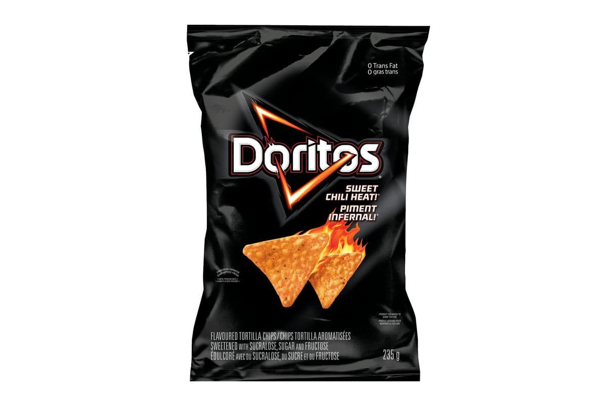Doritos Sweet Chili Heat Tortilla Chips (235 g) 1000223