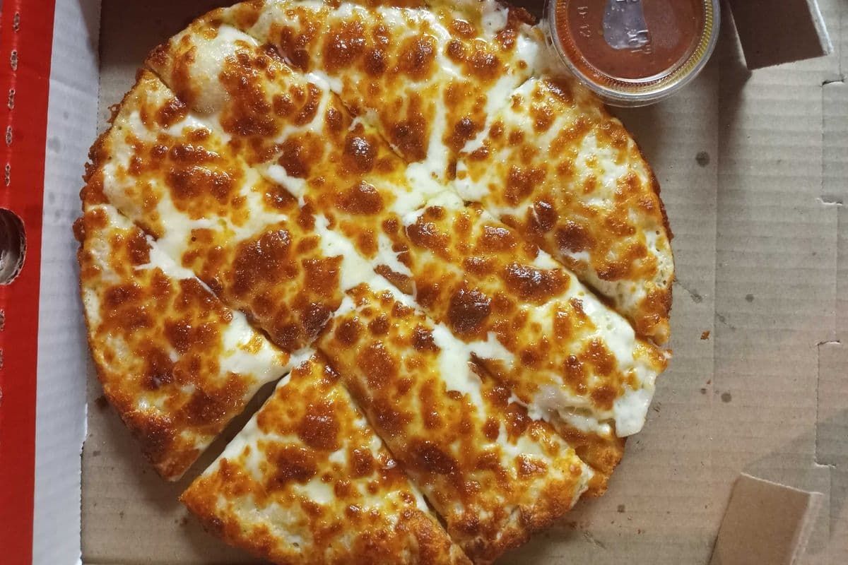 Cheesy Bread (8 pcs)