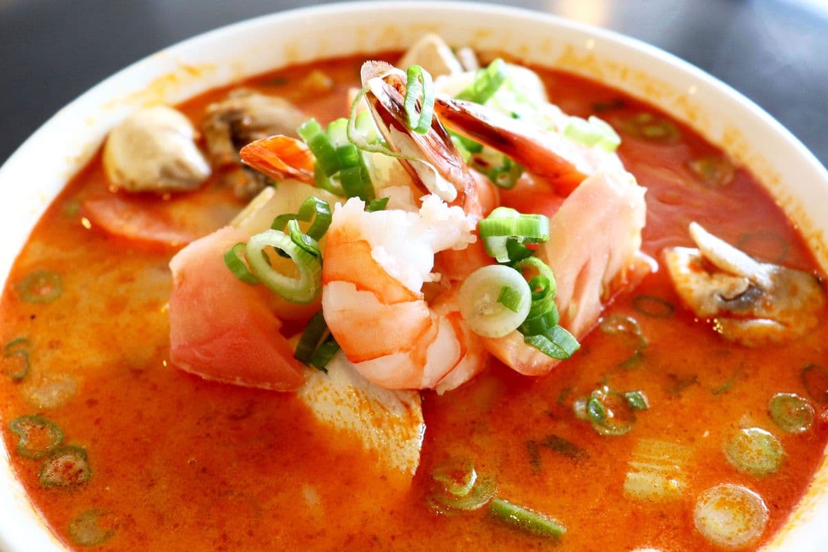 S9. Tom Yum Shrimp Soup