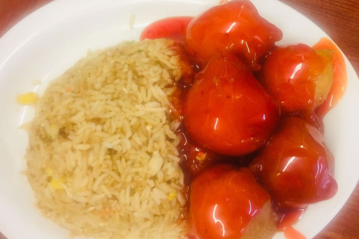 Combo No 1. Chicken Fried Rice, Chicken Balls (5 pcs)