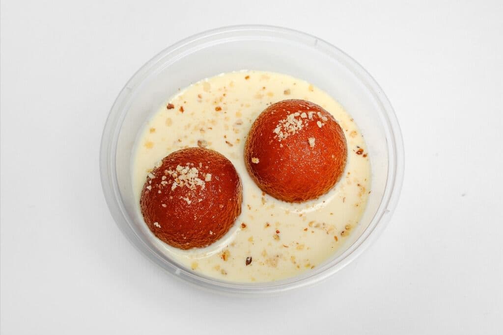 Hot Gulab Jamun and Cold Rabri