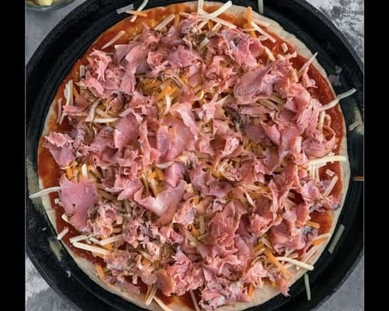 Smoked Meat and Onion Pizza