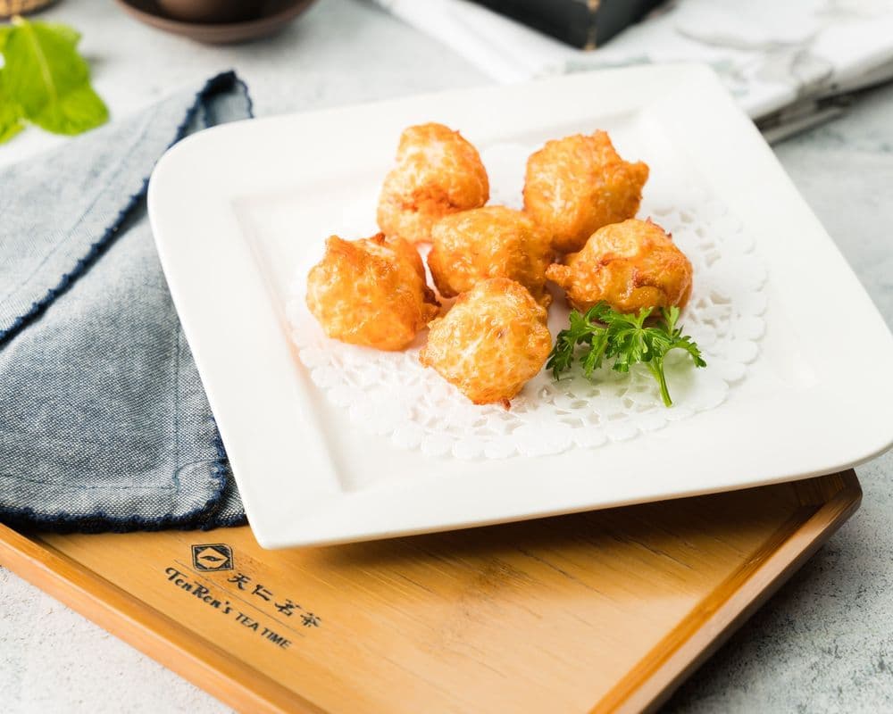 TS06. Fried Squid Balls (6 pcs)