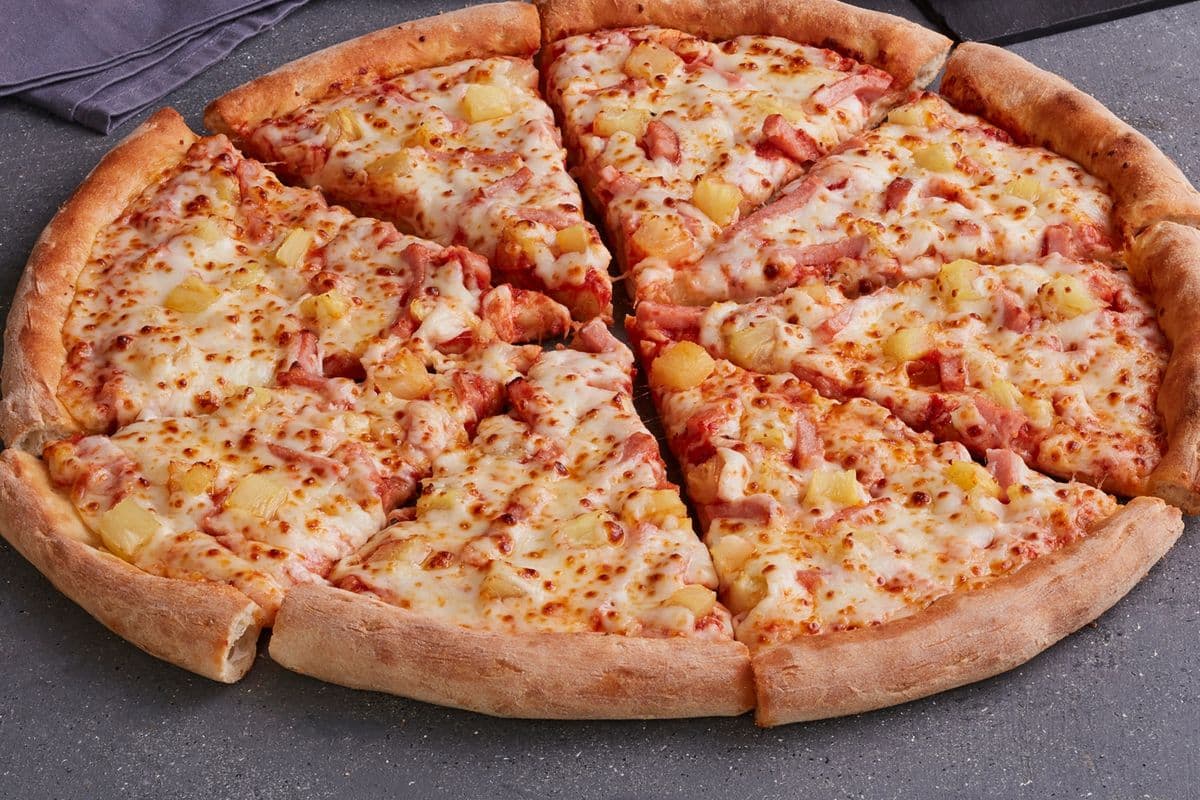 16" X-Large Hawaiian Pizza