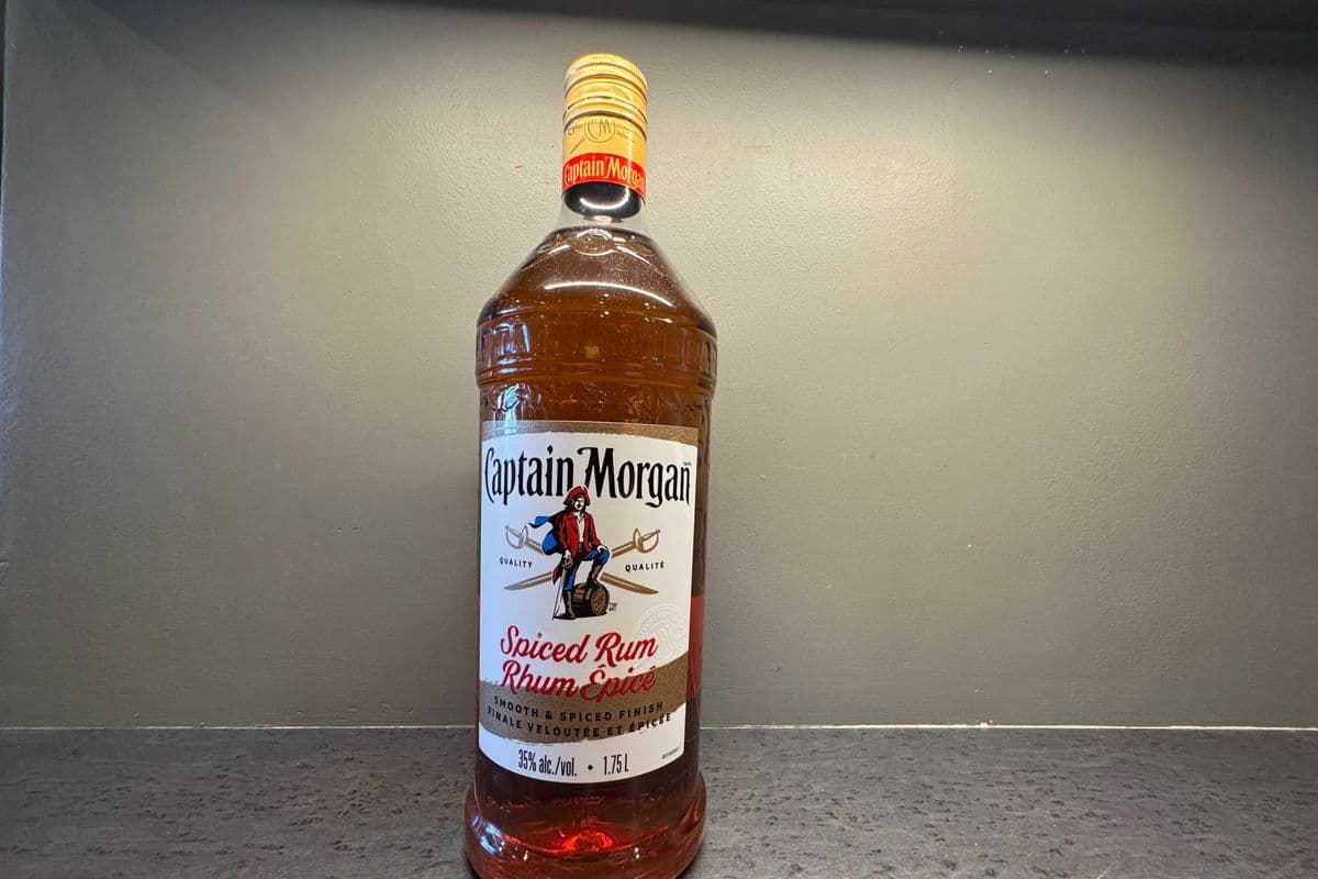 Captain Morgan Spiced Rum 1.75L Bottle (1 x 1.75L)