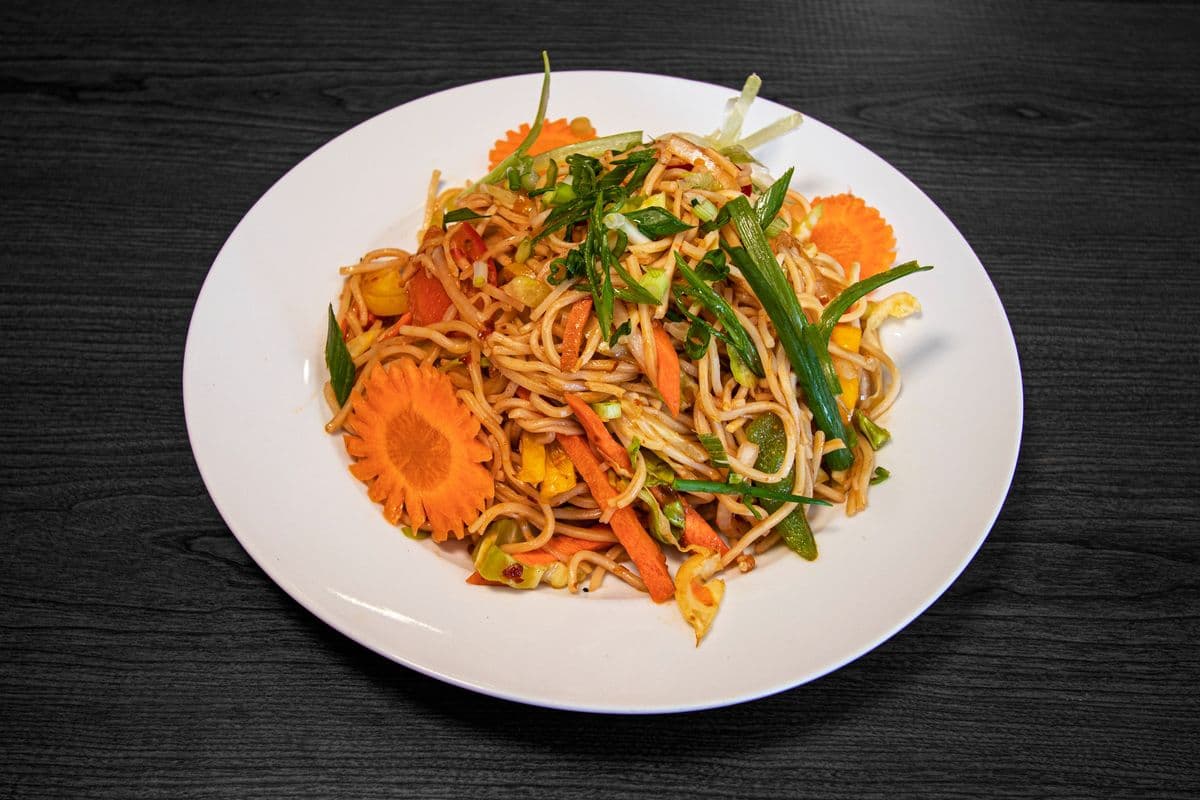 Vegetarian Hakka Noodles