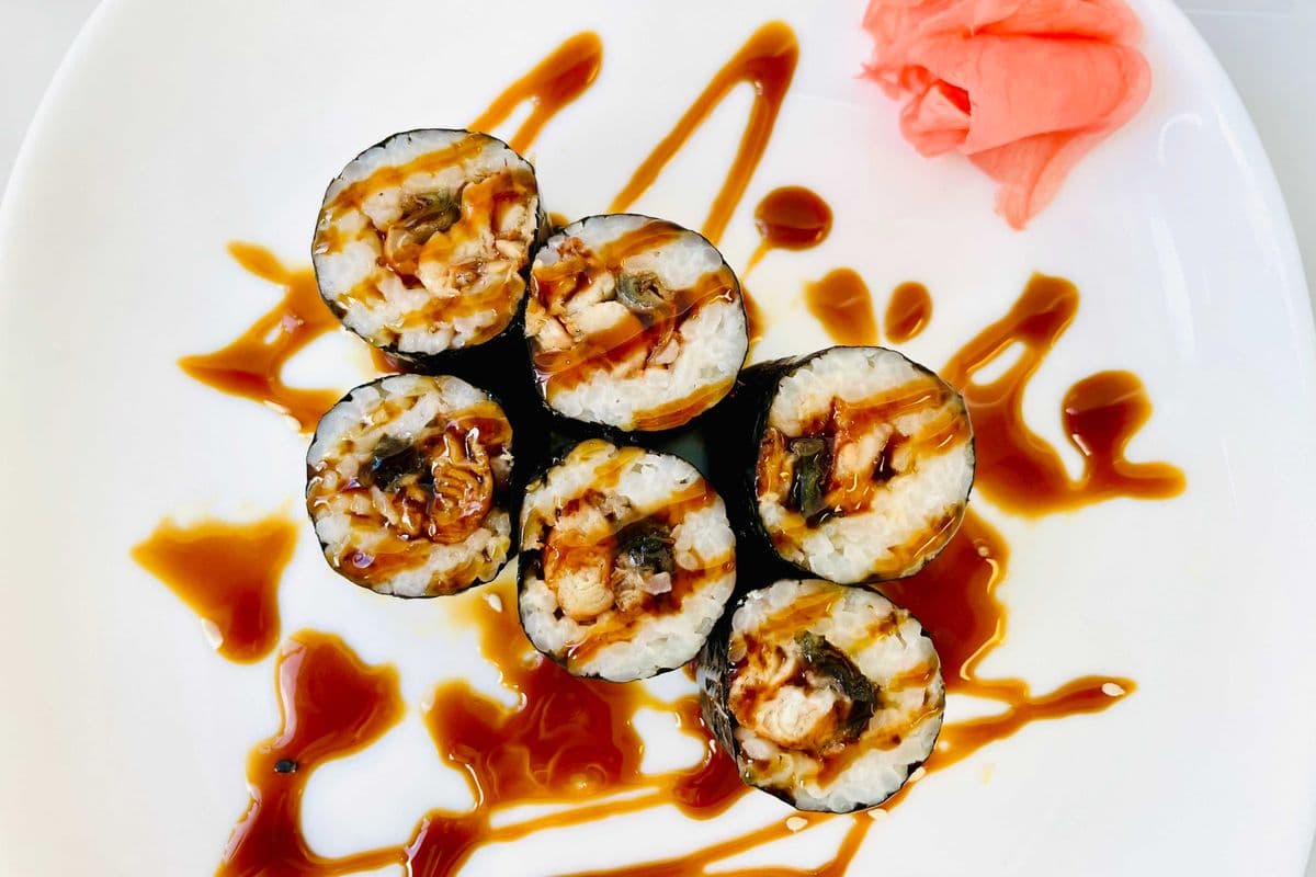 Eel Maki Roll (Cooked)
