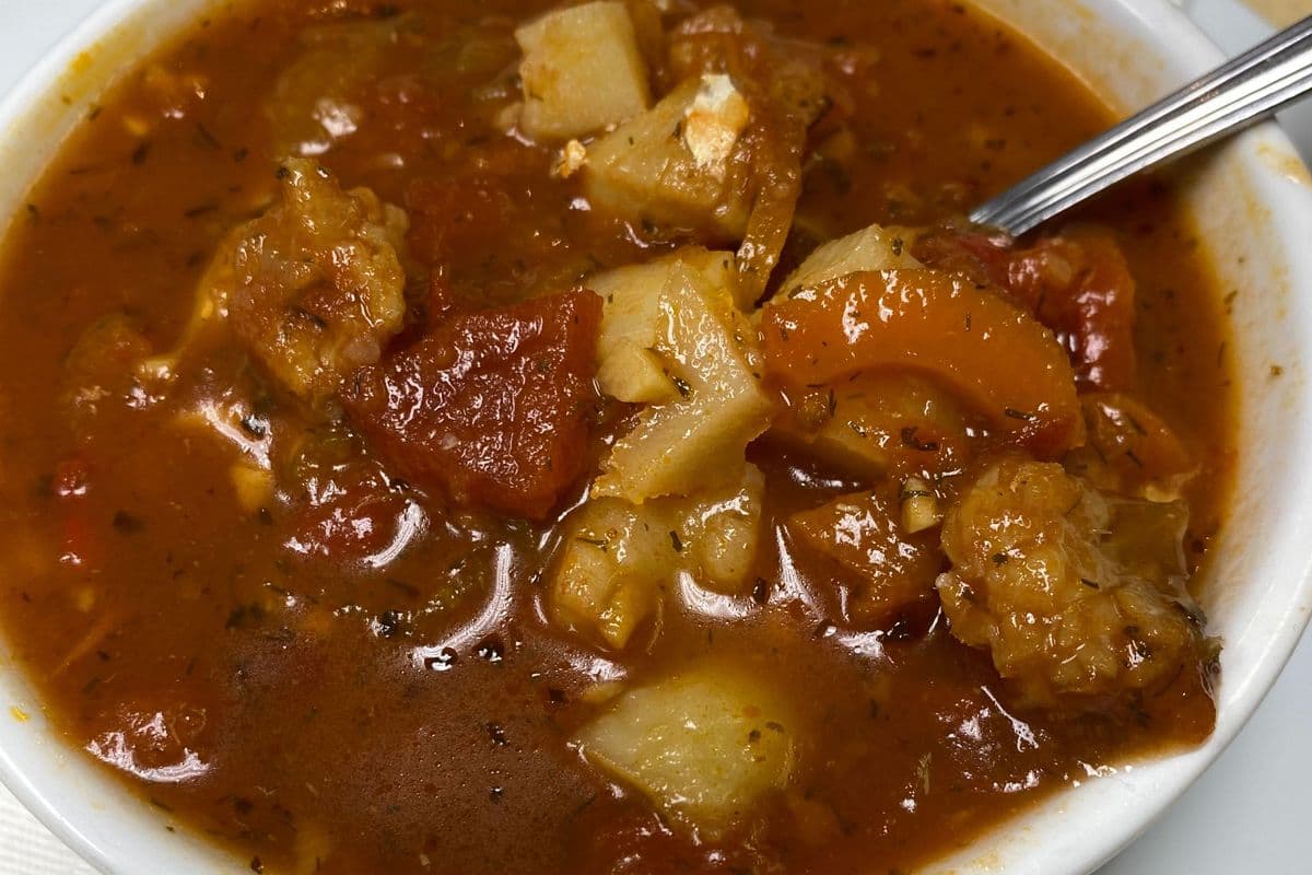 Manhattan Red Seafood Chowder