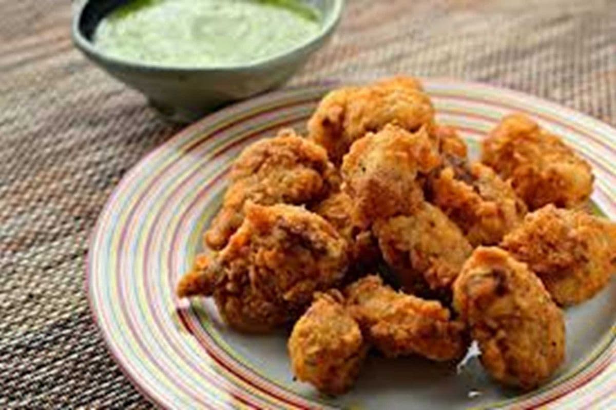 Dry Garlic Ribs (Pork Bites)
