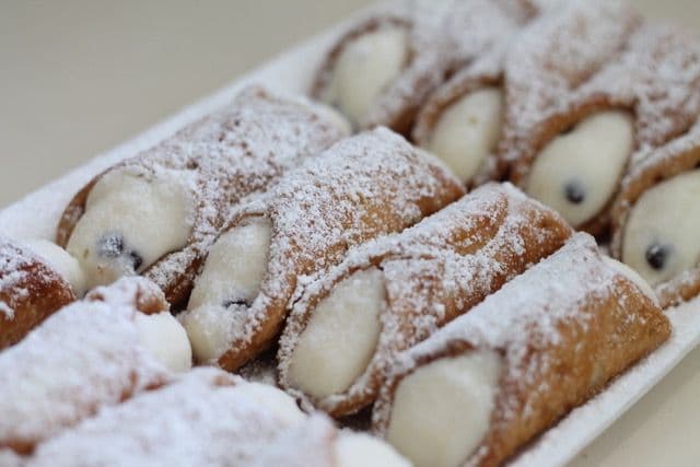 Regular Cannolis