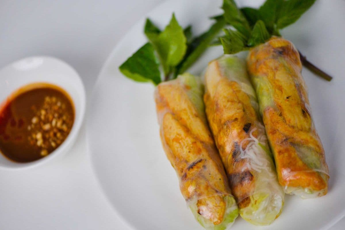 3. Chicken or Satay Beef Salad Rolls (3 pcs) - Goi Cuon Ga Hay Bo