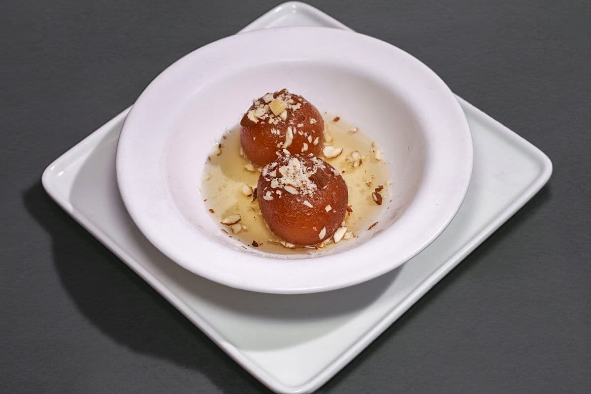 Gulab Jamun (2 pcs)