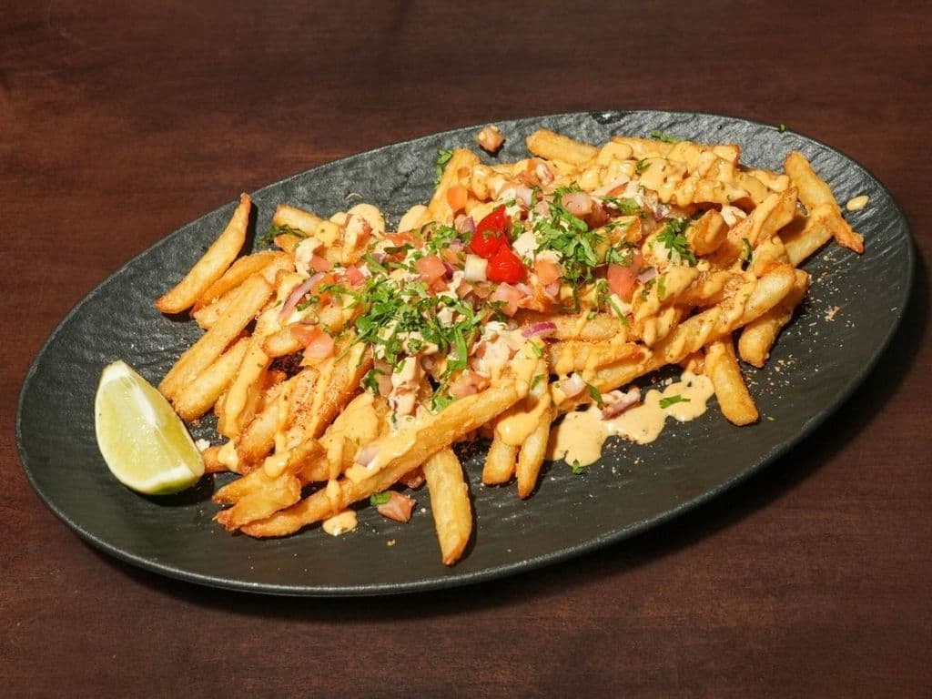 Mariachis Supreme Fries