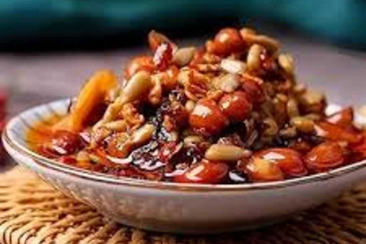 Chinese Chilli Oil ( Peanut ) / 油辣椒