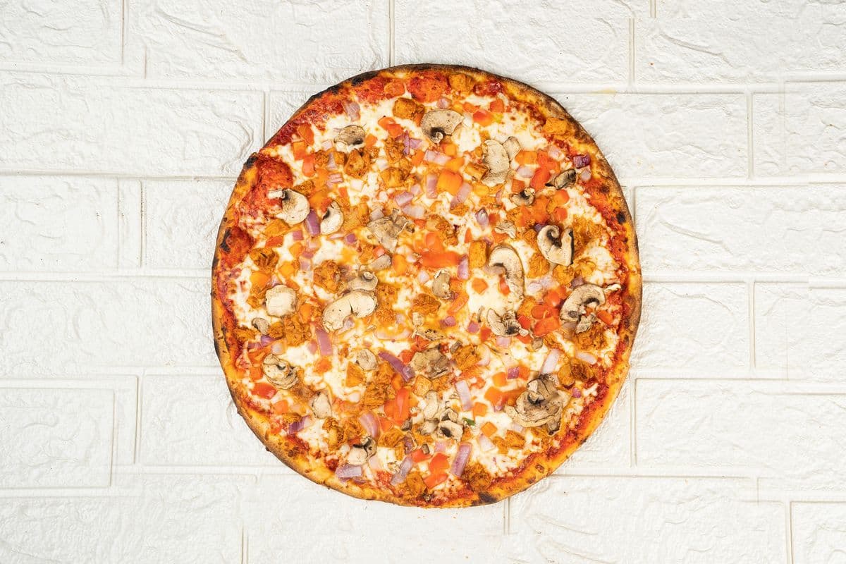 Extra Large Butter Chicken Pizza