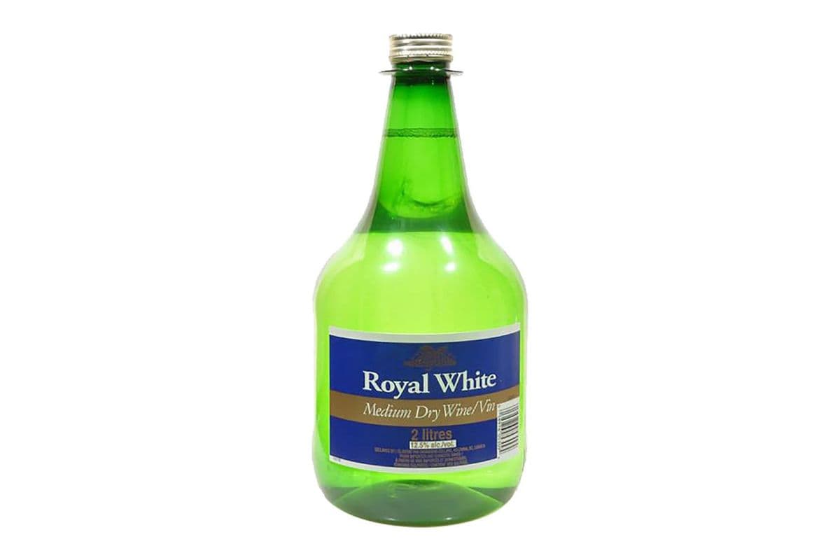 Royal White Medium Dry Wine (1 x 2000mL)