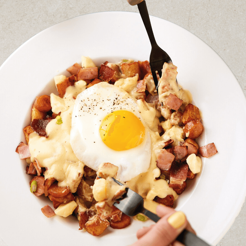 Poutine déjeuner signature / Breakfast Poutine