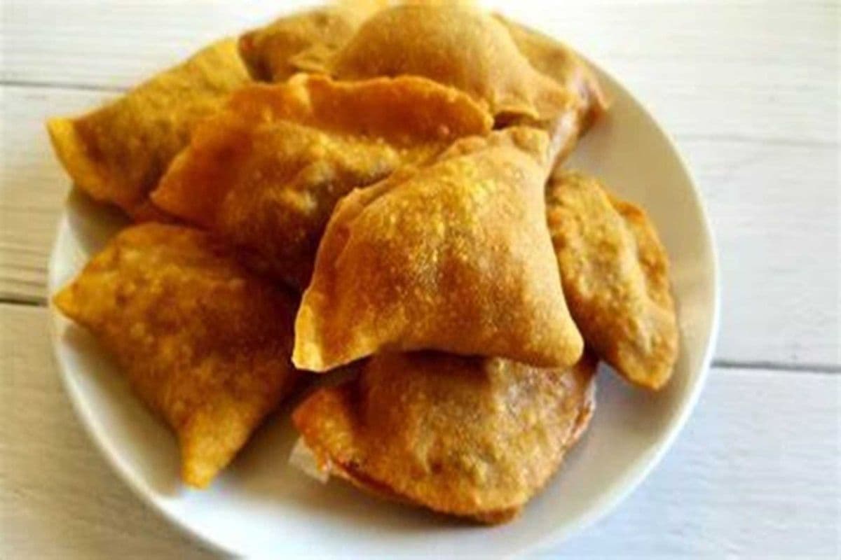 Veg Samosa 4Pcs (Small)