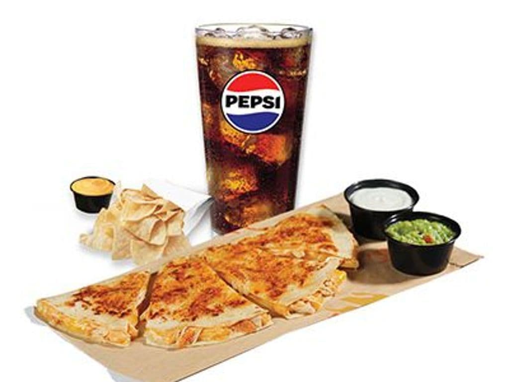 Slow-Roasted Cantina Chicken Quesadilla Box