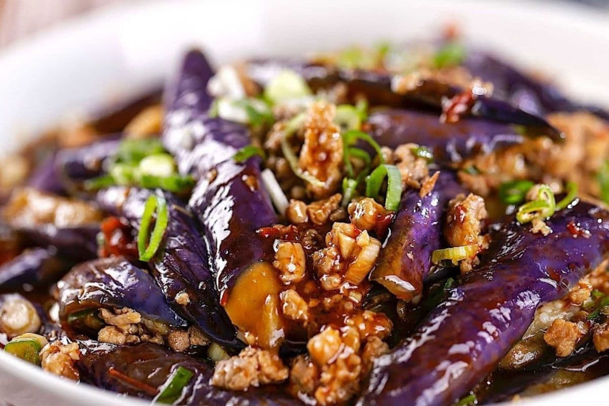 42. Braised Eggplant with Minced Pork in Yuxiang Sauce 鱼香茄子