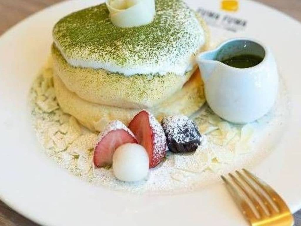 Matcha White Chocolate Pancake