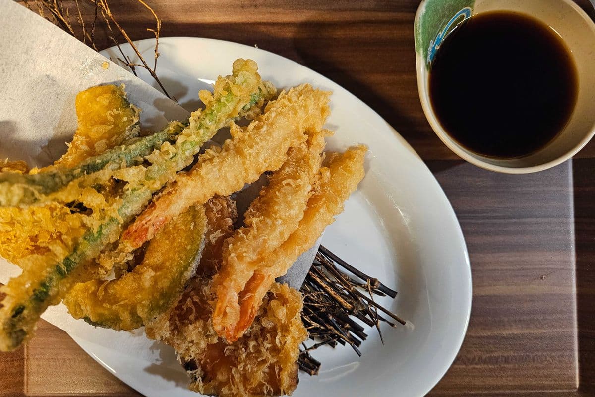 Assorted Tempura (11 pcs)