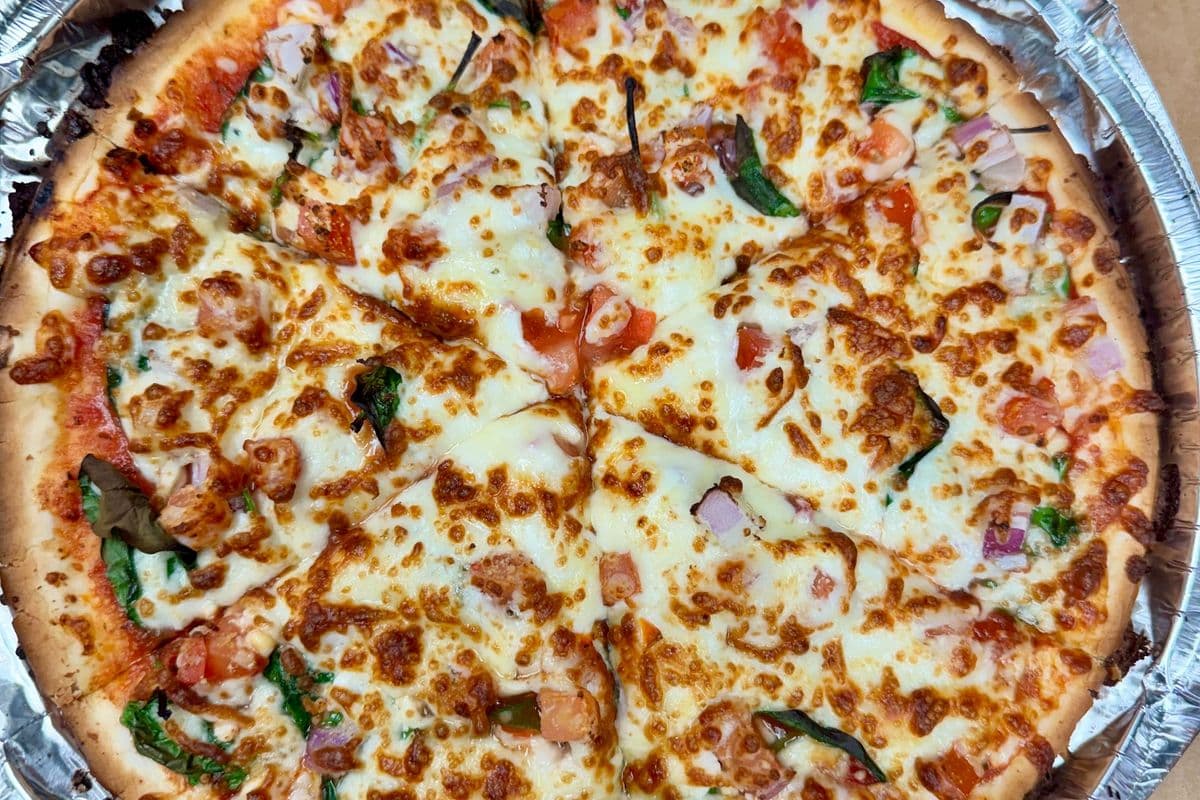Greek Veggie Pizza (Gluten-Friendly)