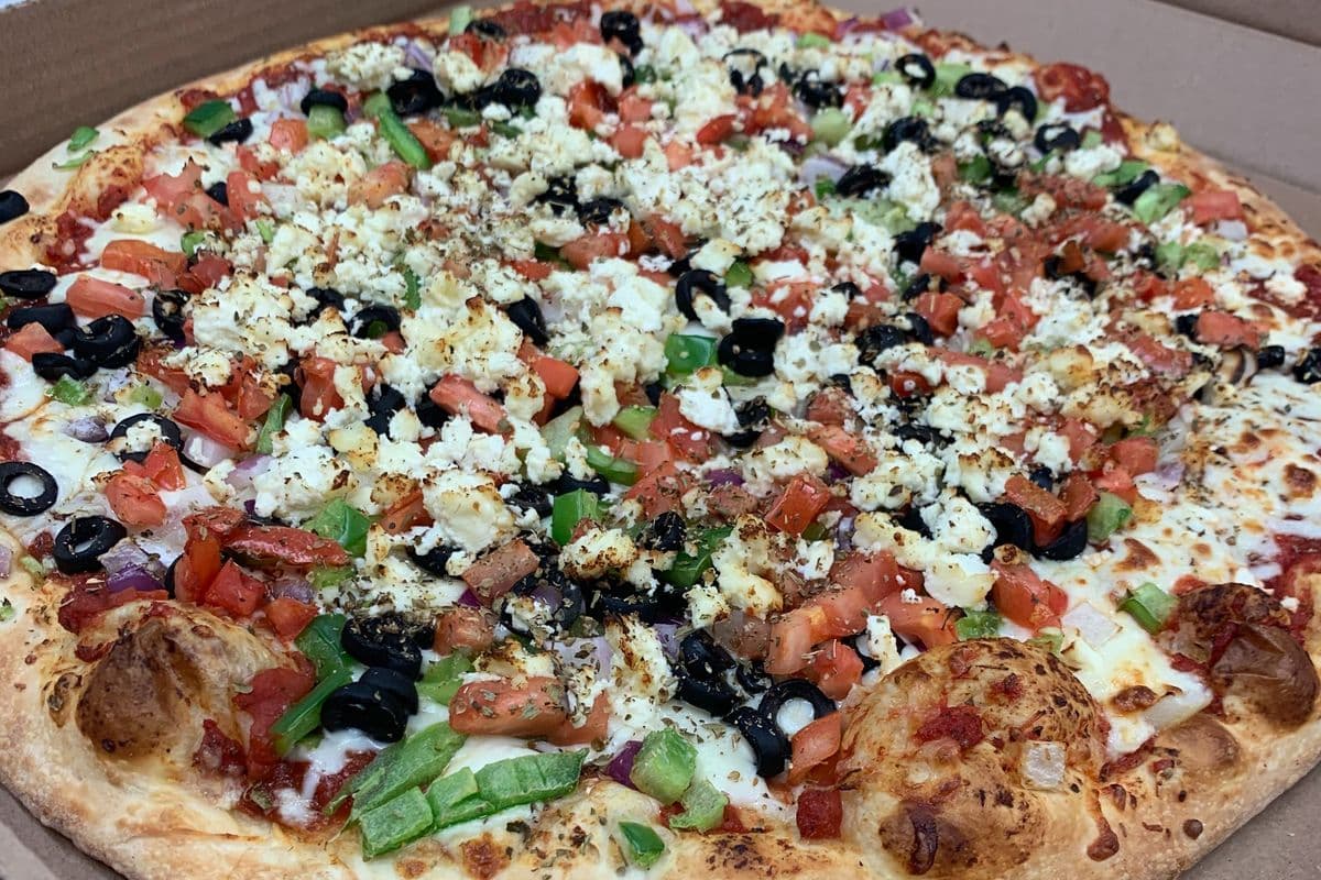 12" Medium Greek Pizza