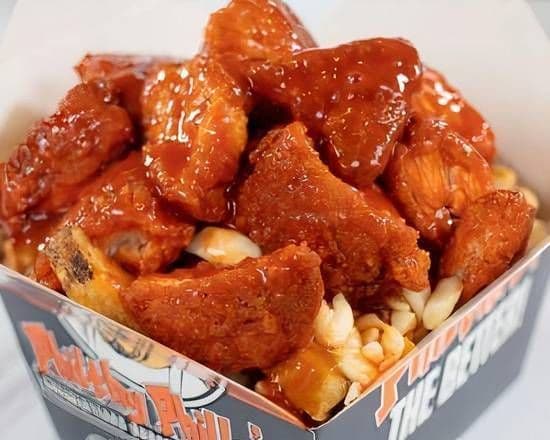 Buffalo Chicken Poutine