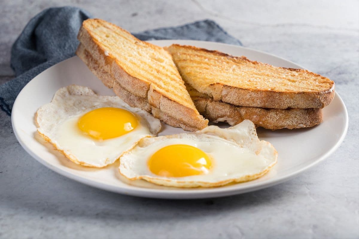 Eggs and Toast
