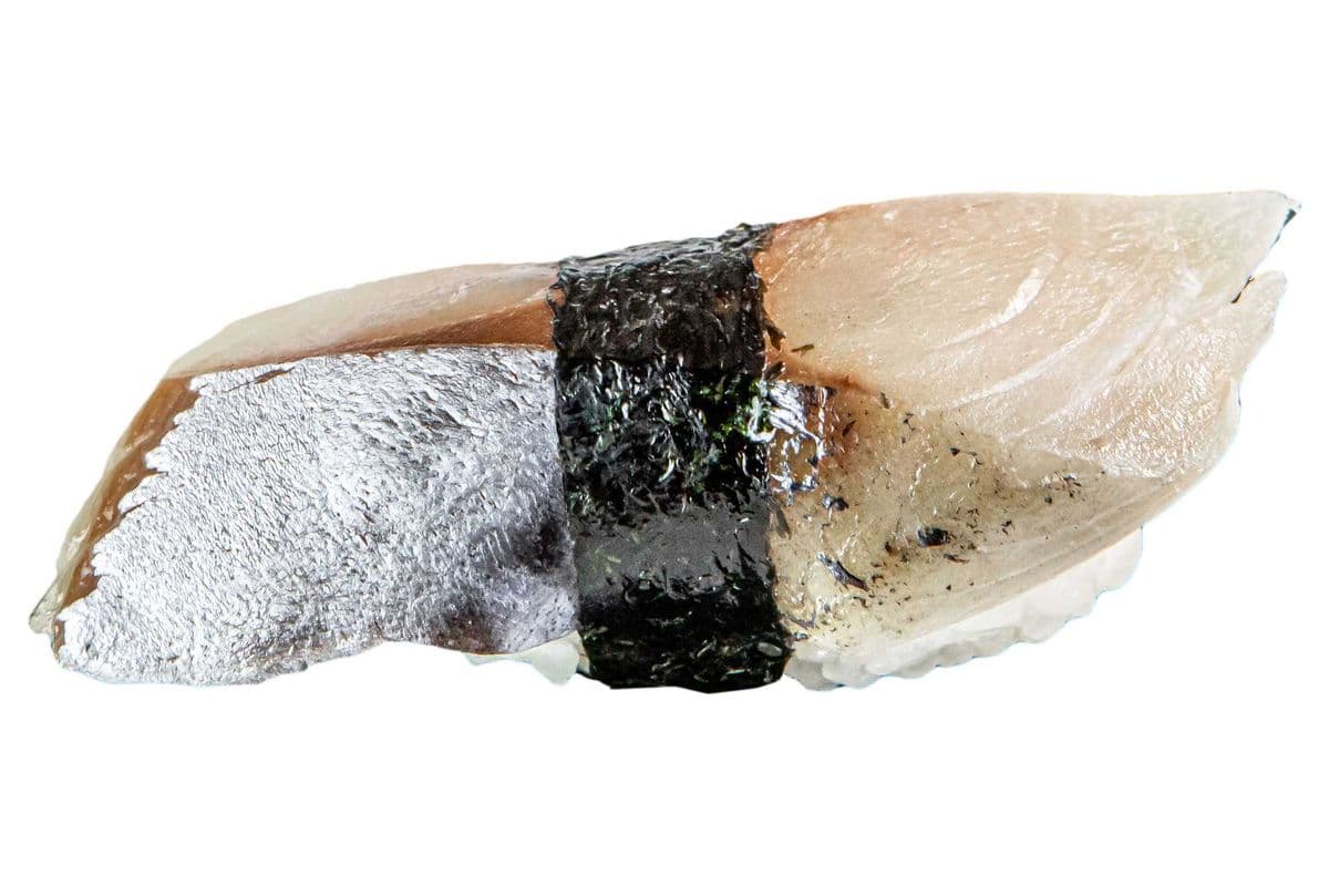 Saba Sushi (2 pcs)